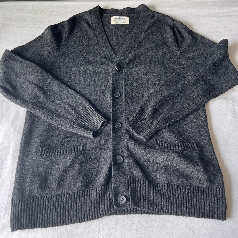 Urban Pipeline Mens XL Charcoal Gray V-Neck Button Front Knit Cardigan Sweater